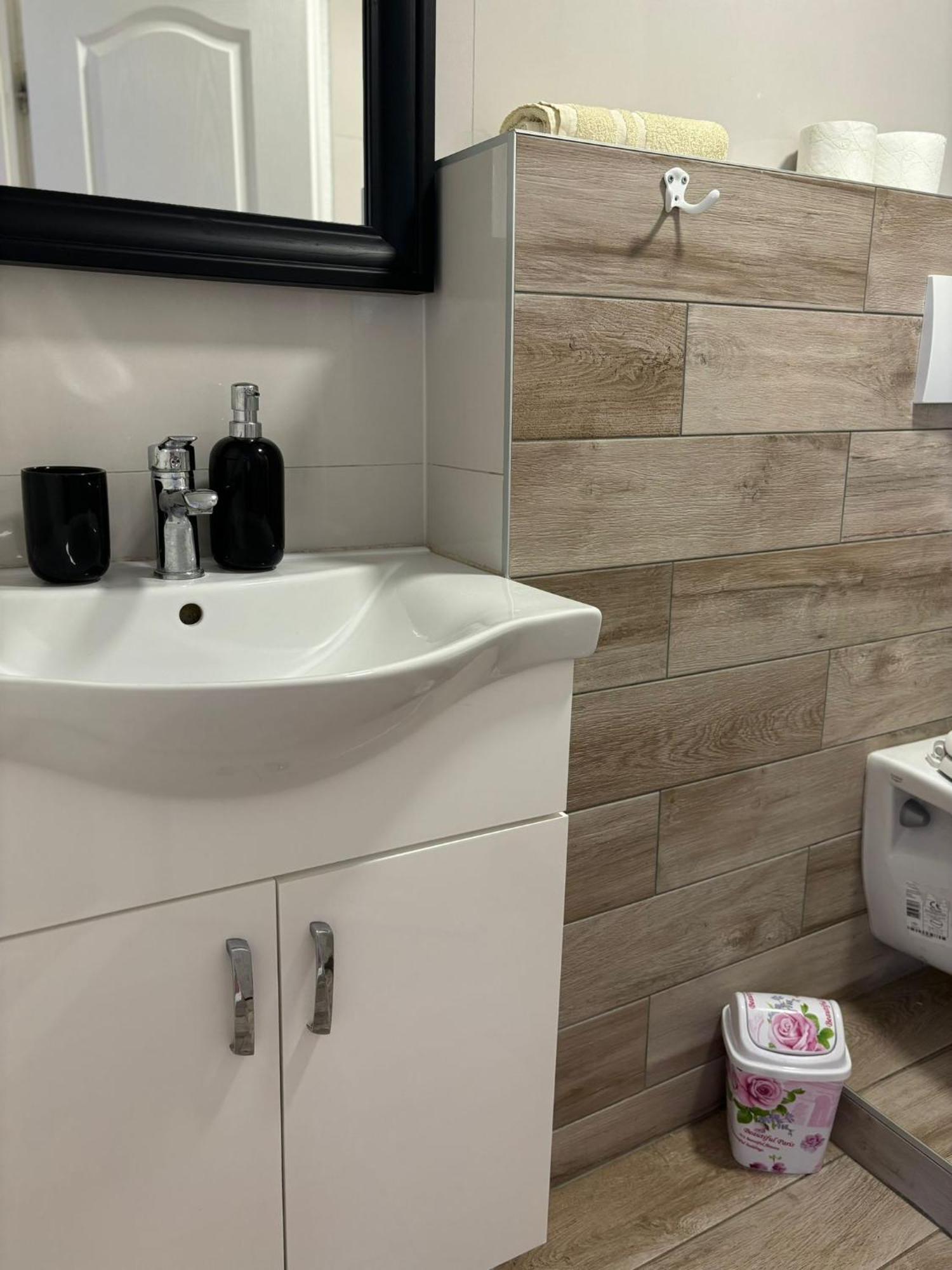 Apartmani Bosnjak 斯塔利格拉德-帕克利尼卡 客房 照片