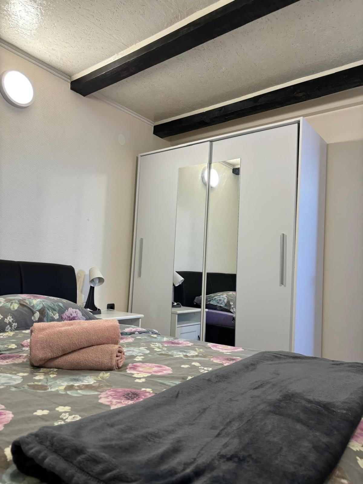 Apartmani Bosnjak 斯塔利格拉德-帕克利尼卡 客房 照片